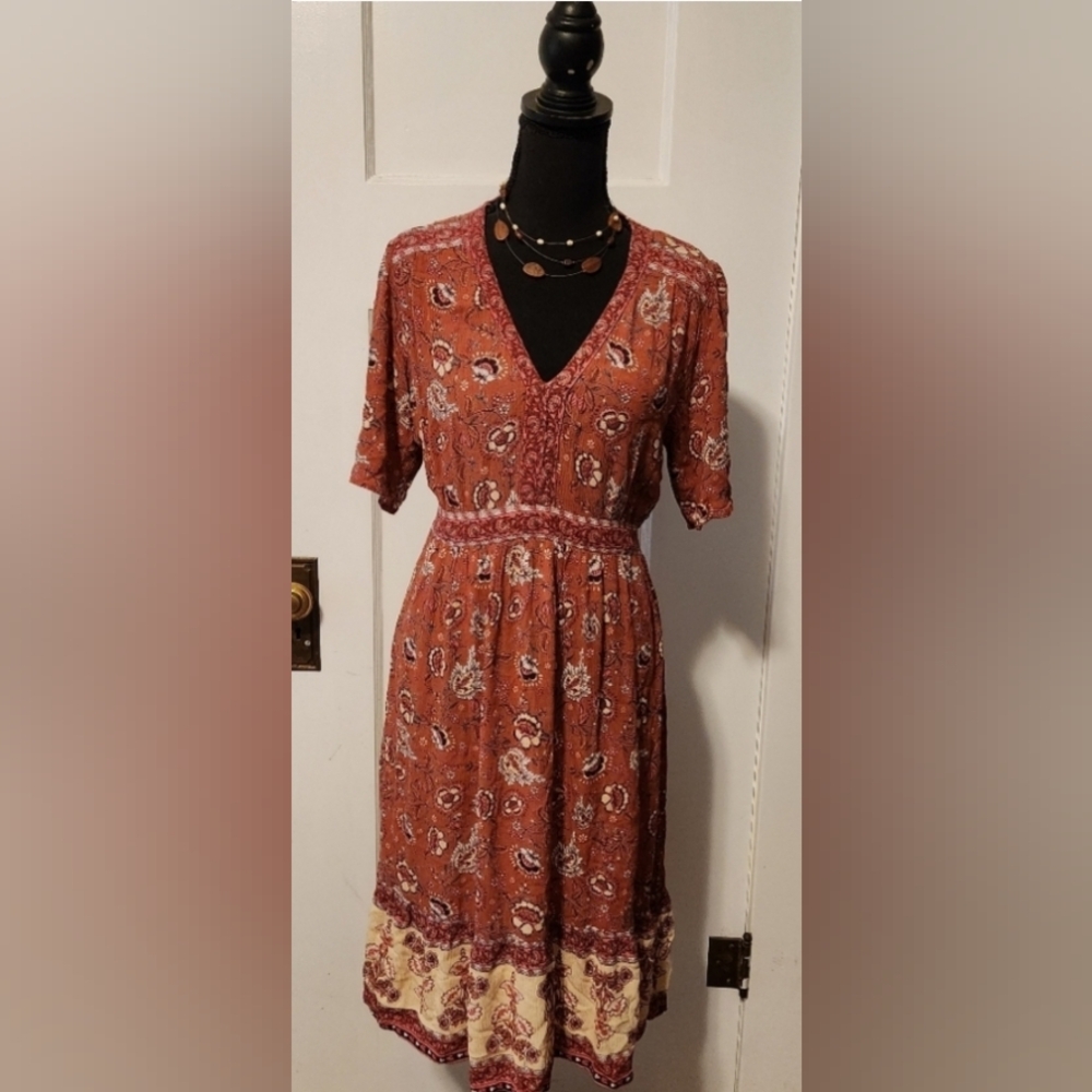 Knox Rose Coral Floral Midi Dress